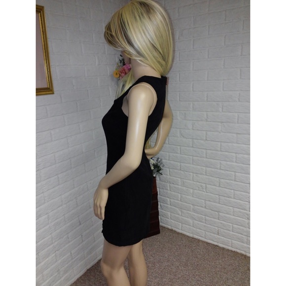 Aqua Blues Black Sleeveless Mini Dress (3) - Picture 2 of 6